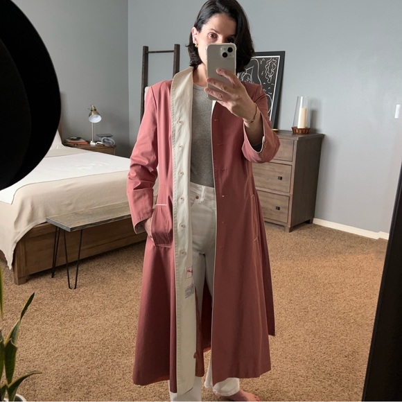Vintage 60’s-70’s | Rain Shedder | Dusty Rose Midi Length Trench-Coat | Size S - Picture 3 of 10